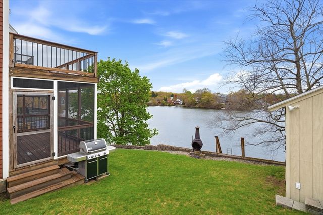 1 Bay View Drive, Shrewsbury, MA 01545