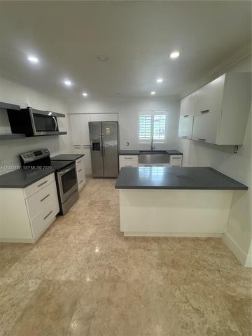 13932 Kendale Lakes Dr 13932, Miami, FL 33183
