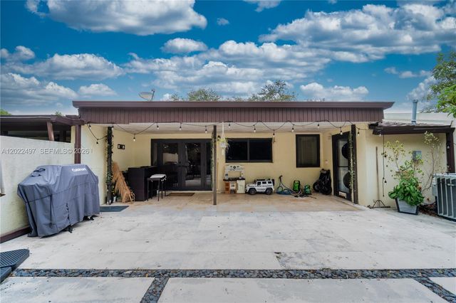 13932 Kendale Lakes Dr 13932, Miami, FL 33183