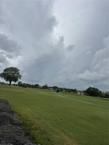 13932 Kendale Lakes Dr 13932, Miami, FL 33183