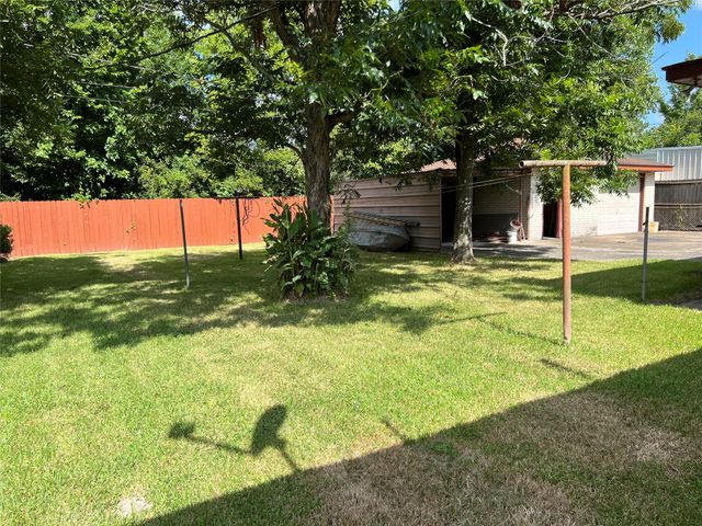 13015 Glenda, North Houston, TX 77037