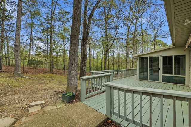 3 Encantado Way, Hot Springs Village, AR 71909