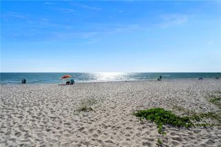 1950 Gulf Shore BLVD N 110, Naples, FL 34102