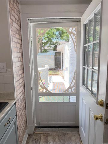 609 W Poplar Street, Paragould, AR 72450
