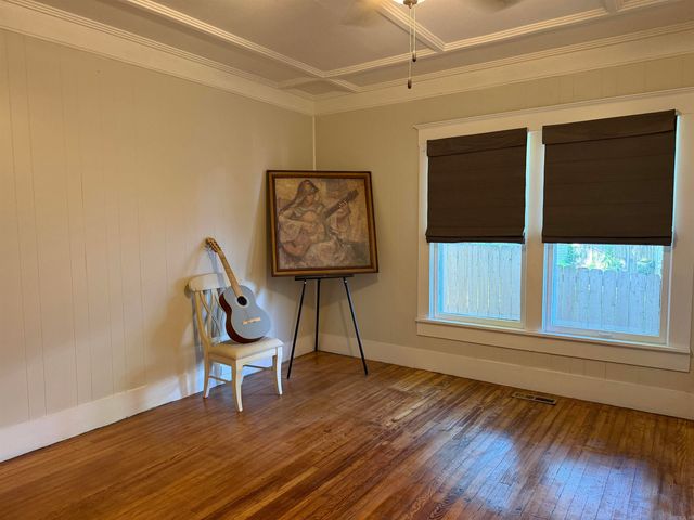 609 W Poplar Street, Paragould, AR 72450