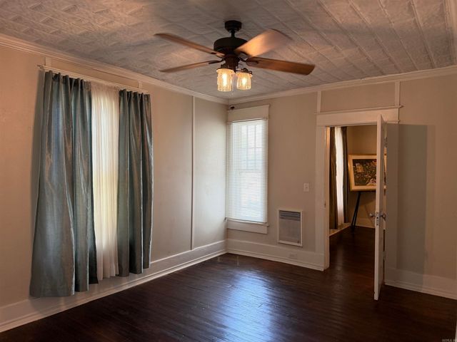 609 W Poplar Street, Paragould, AR 72450
