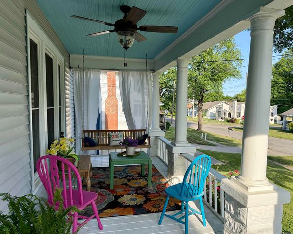 609 W Poplar Street, Paragould, AR 72450