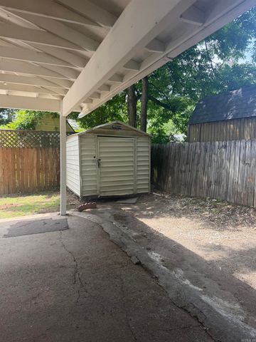 609 W Poplar Street, Paragould, AR 72450