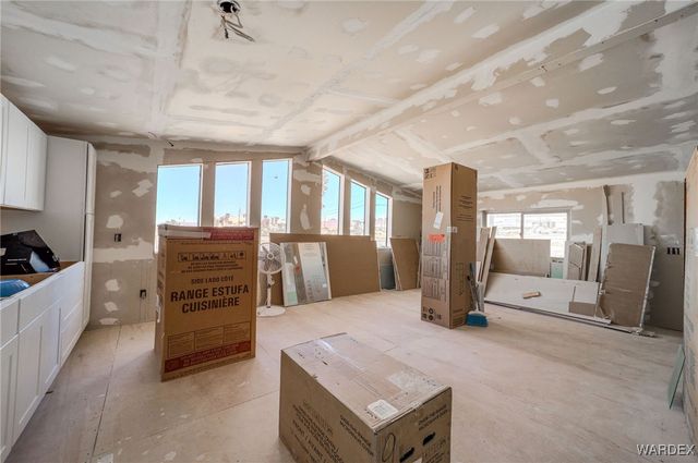 2798 Calle De Mercado, Bullhead City, AZ 86442