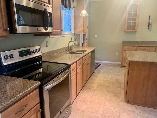 110 Park Oaks Court, Cary, NC 27519