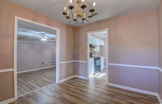 11006 Lemoncrest Lane, Little Rock, AR 72210