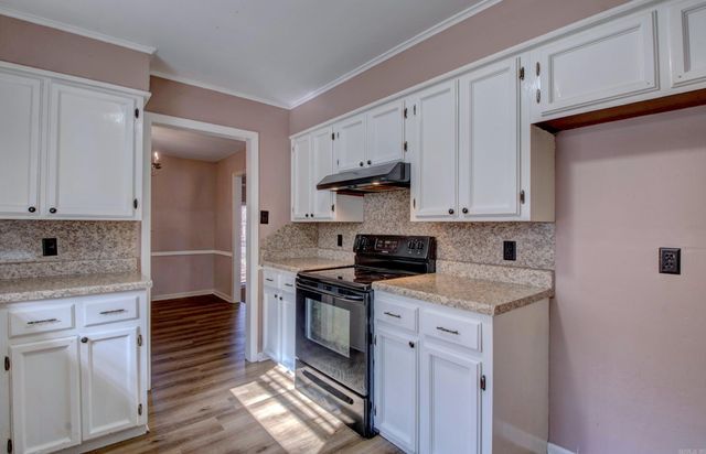 11006 Lemoncrest Lane, Little Rock, AR 72210