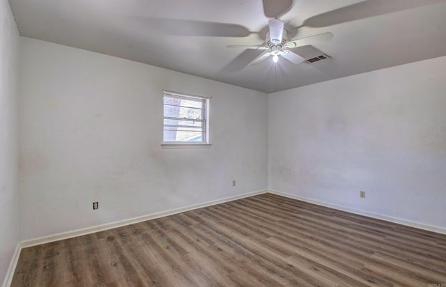 11006 Lemoncrest Lane, Little Rock, AR 72210