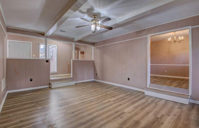 11006 Lemoncrest Lane, Little Rock, AR 72210