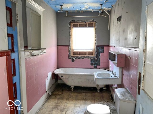 2148 Singleton Street, Indianapolis, IN 46203