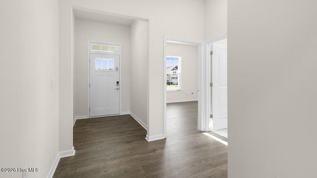 824 Fernwind Circle, Aberdeen, NC 28315