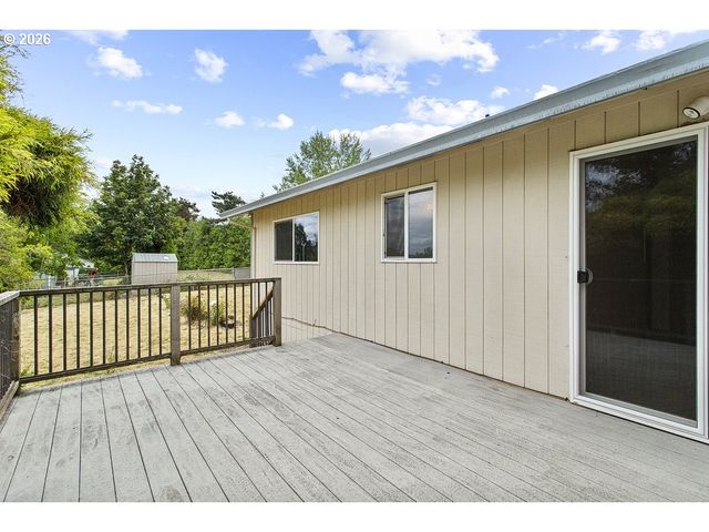 130 Se 21ST St, Troutdale, OR 97060