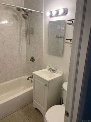 527 W Market Street W Front, Long Beach, NY 11561