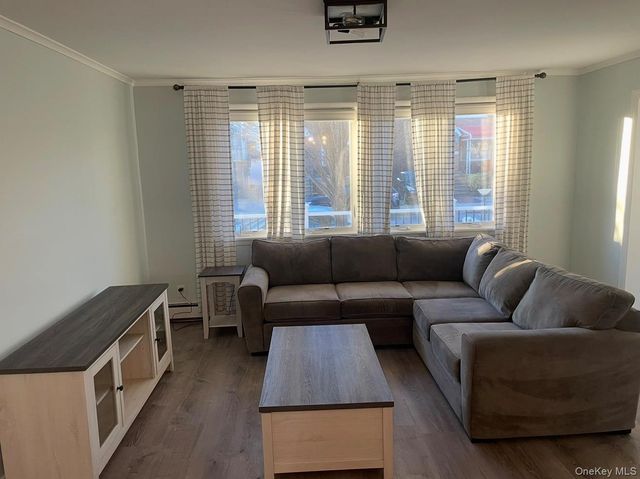 527 W Market Street W Front, Long Beach, NY 11561