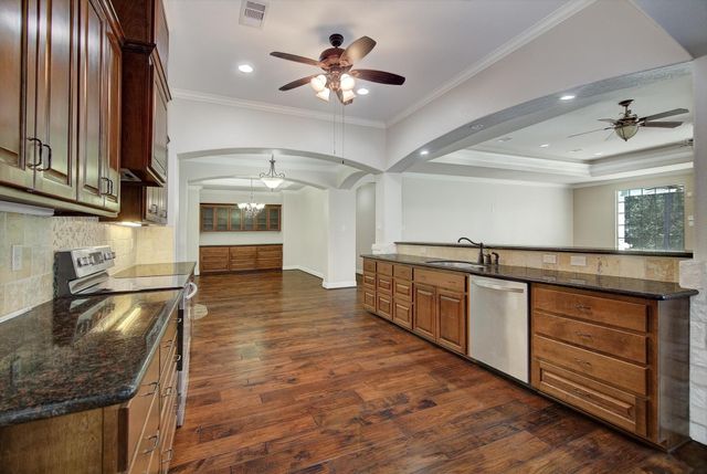 2501 Fm 1008, Dayton, TX 77535