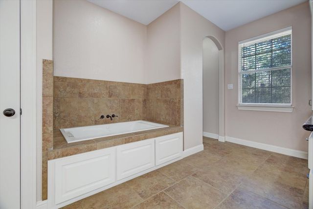 2501 Fm 1008, Dayton, TX 77535