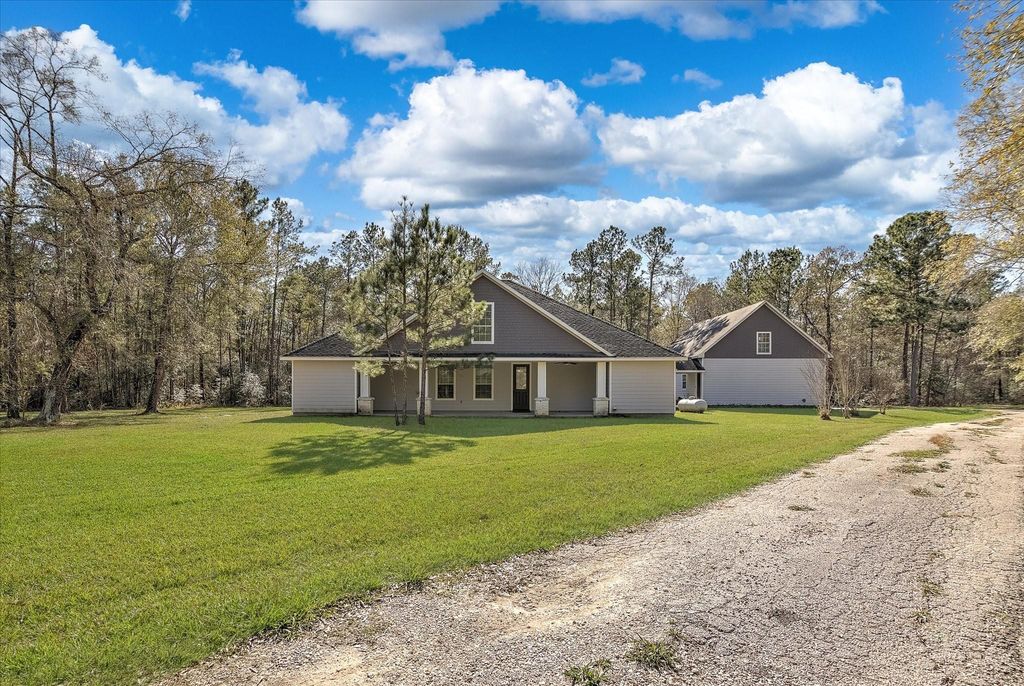 2501 Fm 1008, Dayton, TX 77535