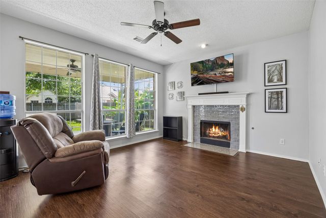 4812 Navajo Way, Fort Worth, TX 76137