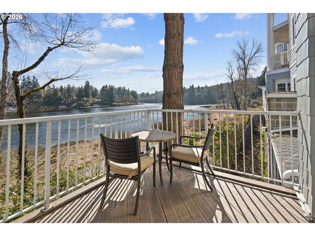 113 FURNACE St, Lake Oswego, OR 97034
