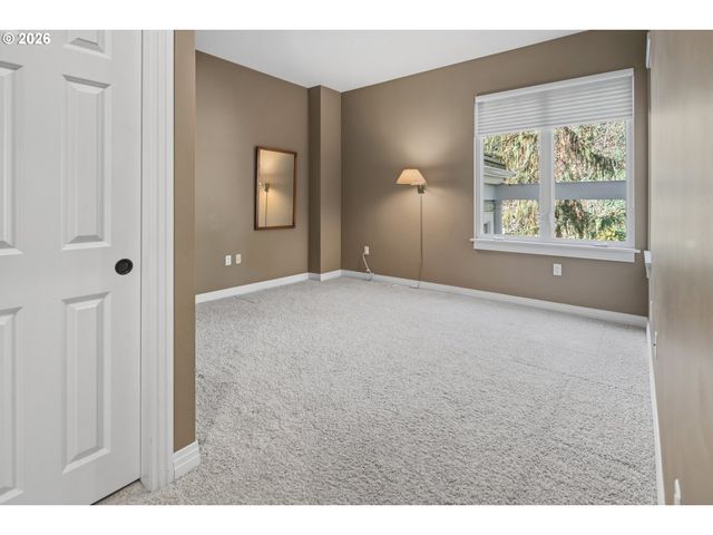 113 FURNACE St, Lake Oswego, OR 97034