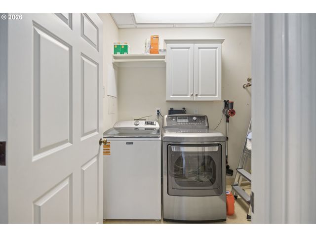 113 FURNACE St, Lake Oswego, OR 97034