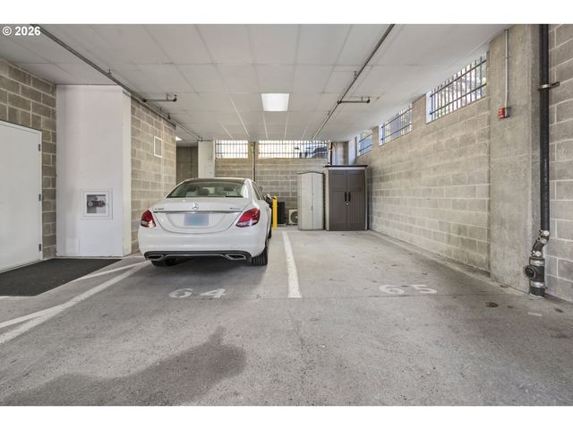 113 FURNACE St, Lake Oswego, OR 97034