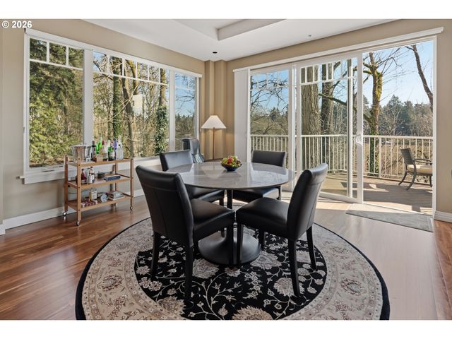 113 FURNACE St, Lake Oswego, OR 97034