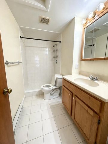 11 Grove Street 5, Boston, MA 02114