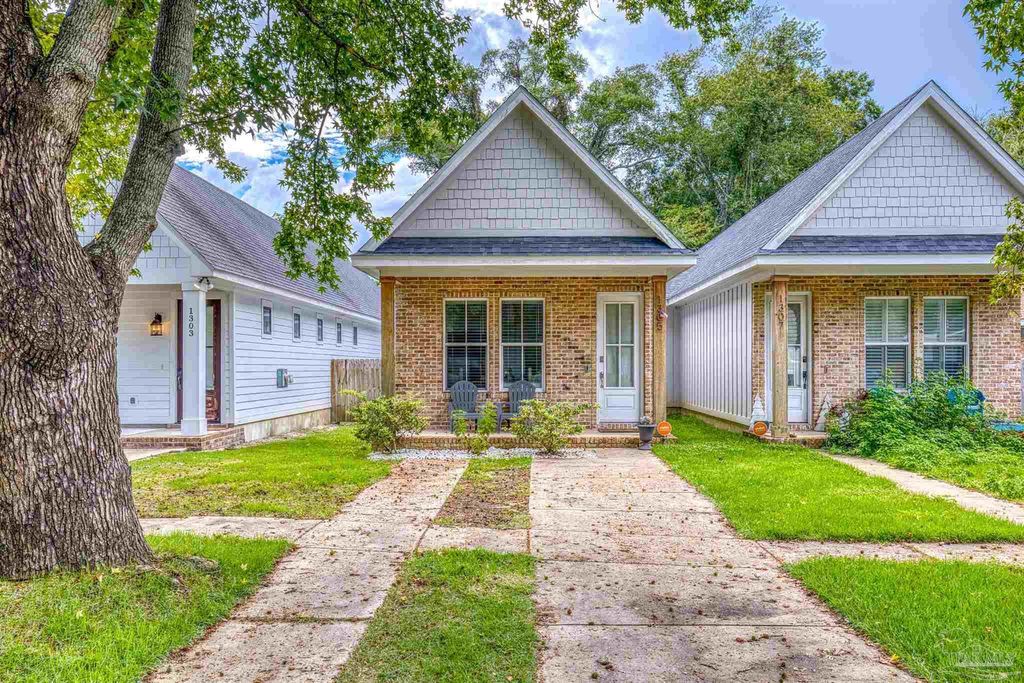 1305 N 8th Ave, Pensacola, FL 32503