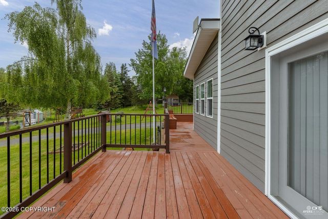 42820 Loon Lake Court, Soldotna, AK 99669