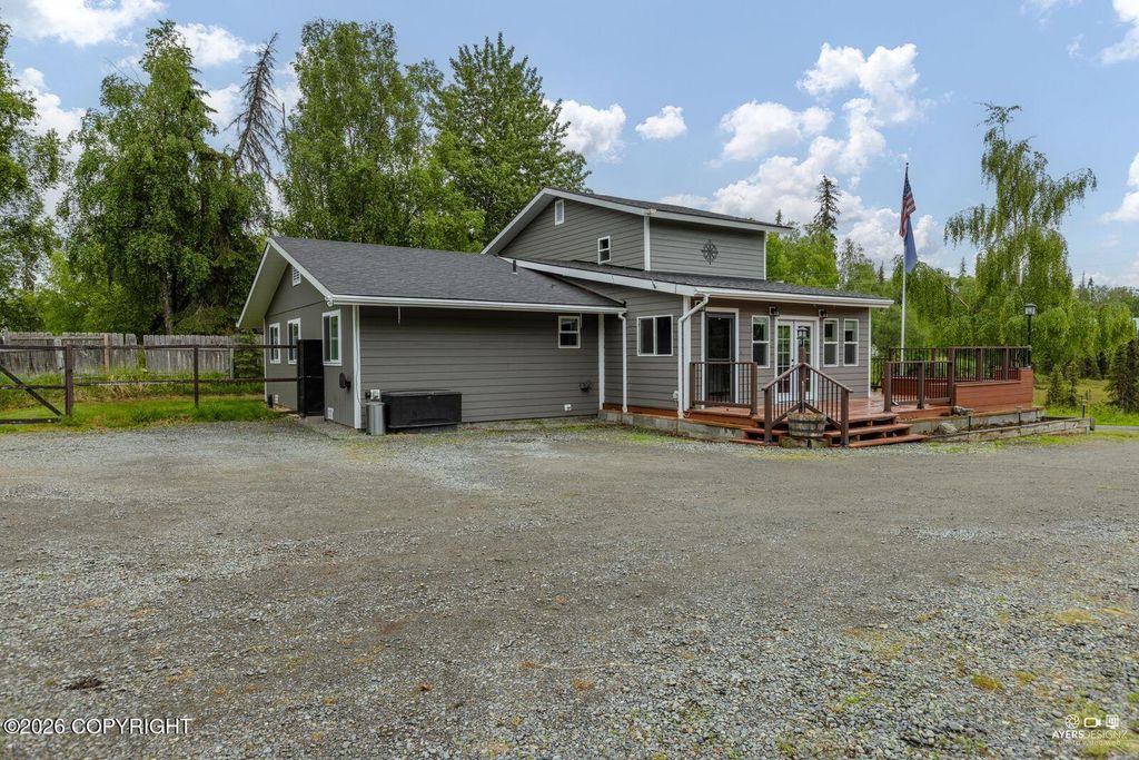 42820 Loon Lake Court, Soldotna, AK 99669