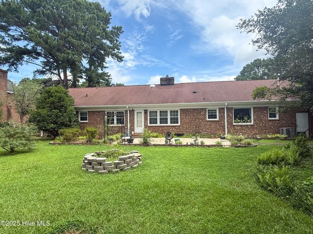 1103 Peachtree Road NW, Wilson, NC 27896