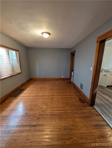 33 Argus Street, Buffalo, NY 14207