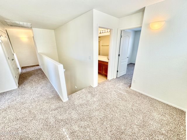17519 W LISBON Lane, Surprise, AZ 85388