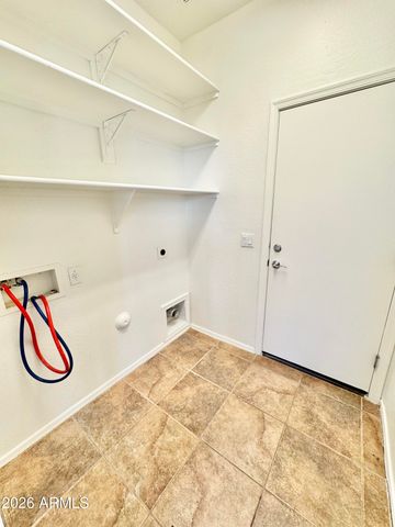 17519 W LISBON Lane, Surprise, AZ 85388