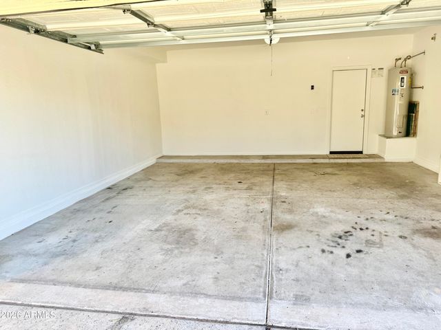 17519 W LISBON Lane, Surprise, AZ 85388