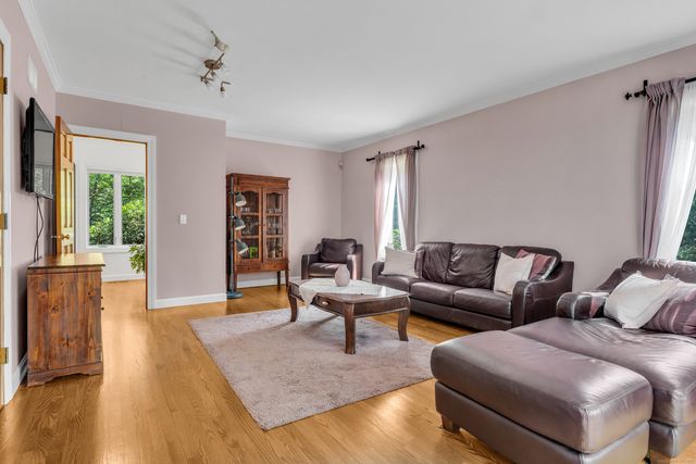 155 Stony Creek Road, Branford, CT 06405