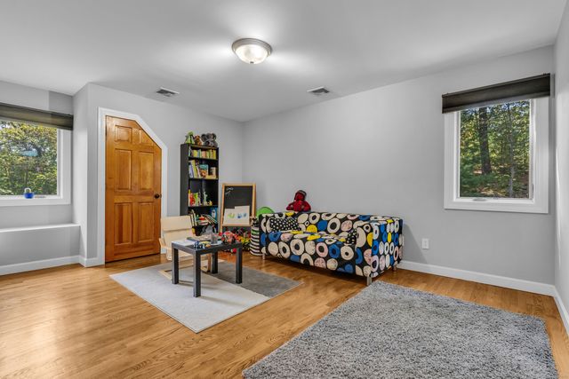 155 Stony Creek Road, Branford, CT 06405