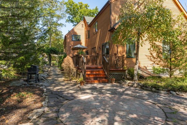 155 Stony Creek Road, Branford, CT 06405