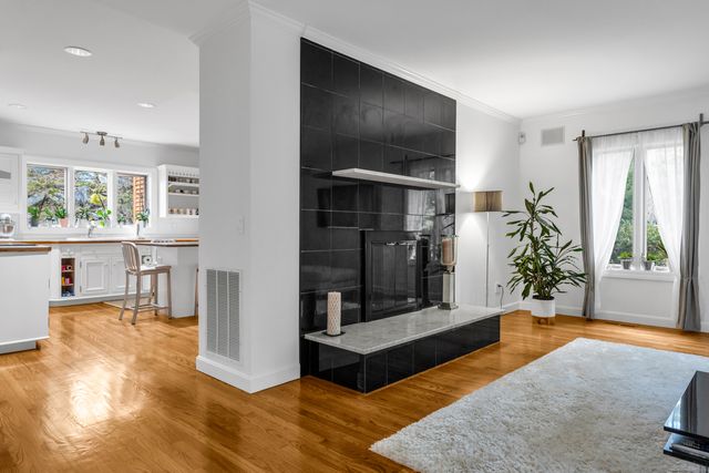 155 Stony Creek Road, Branford, CT 06405