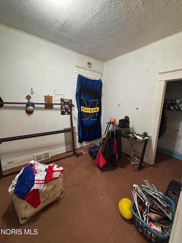 722 Walnut Street, Toledo, OH 43604