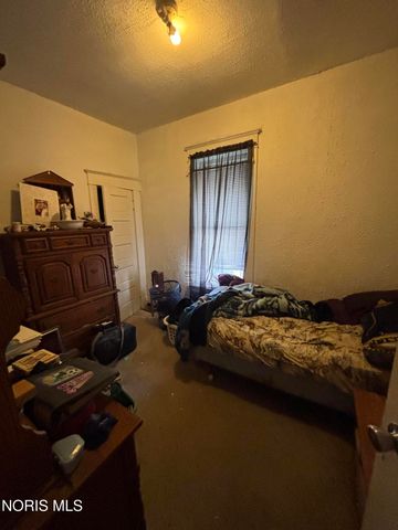 722 Walnut Street, Toledo, OH 43604