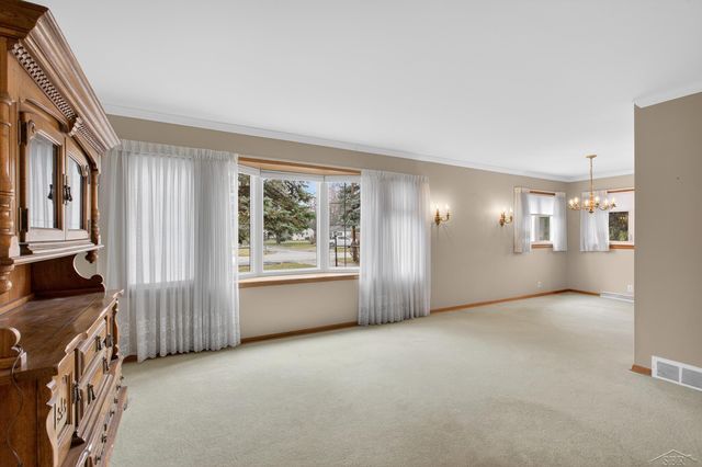 4240 Louise Street, Saginaw Twp, MI 48603