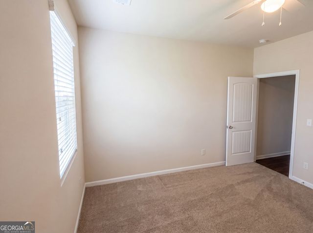 8496 Glenview Street, Douglasville, GA 30134