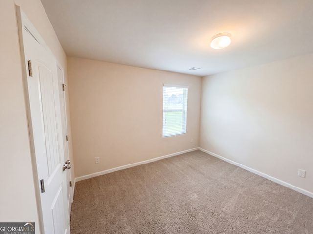 8496 Glenview Street, Douglasville, GA 30134